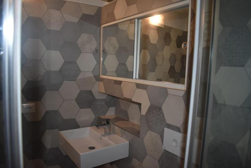 Nur 2 Casa Vacanze Bergamo Via Pignolo Εξωτερικό φωτογραφία