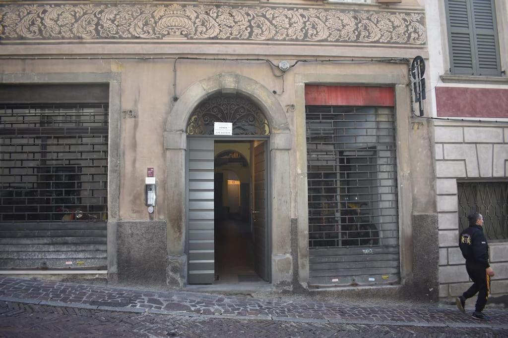 Nur 2 Casa Vacanze Bergamo Via Pignolo Εξωτερικό φωτογραφία
